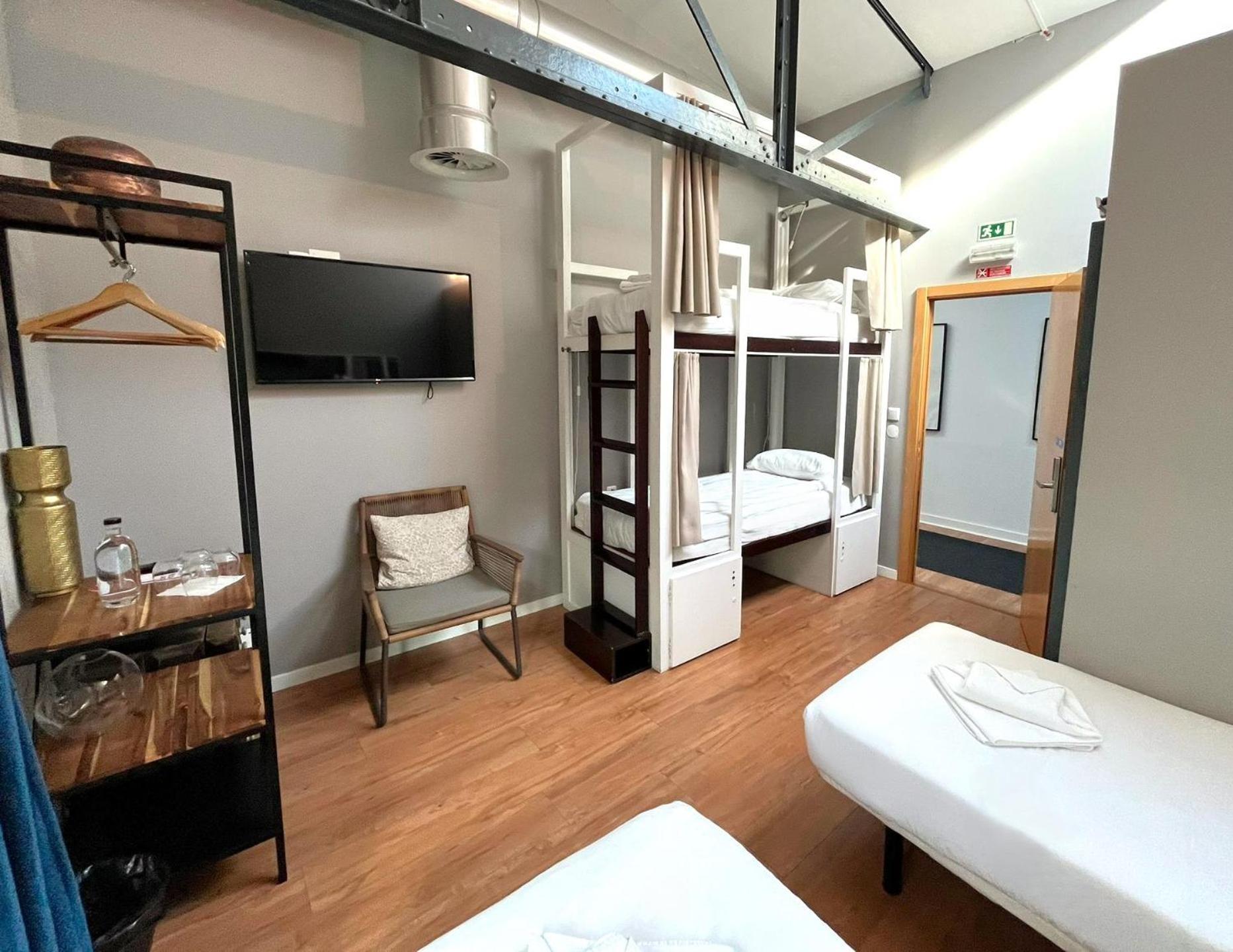 Lisbon Destination Hostel Bagian luar foto